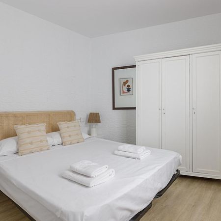 Caterina Pedregalejo Apartment มาลากา ภายนอก รูปภาพ