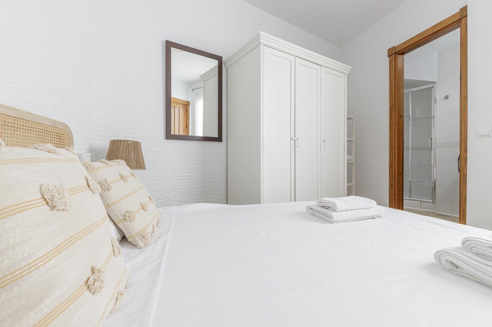 Caterina Pedregalejo Apartment มาลากา ภายนอก รูปภาพ