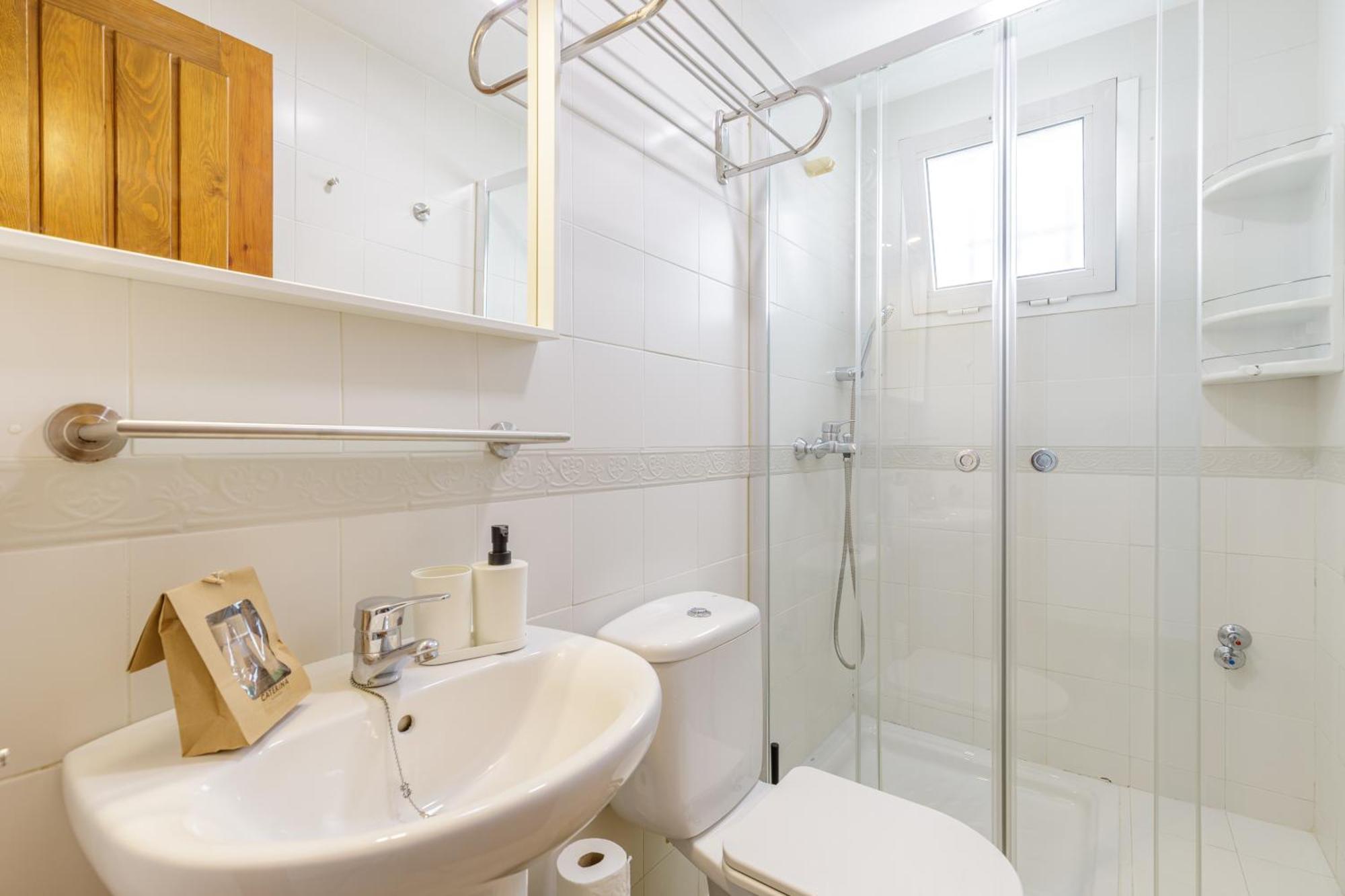 Caterina Pedregalejo Apartment มาลากา ภายนอก รูปภาพ